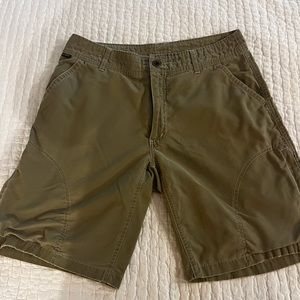 Kuhl Silencer Olive Men Shorts Size 32